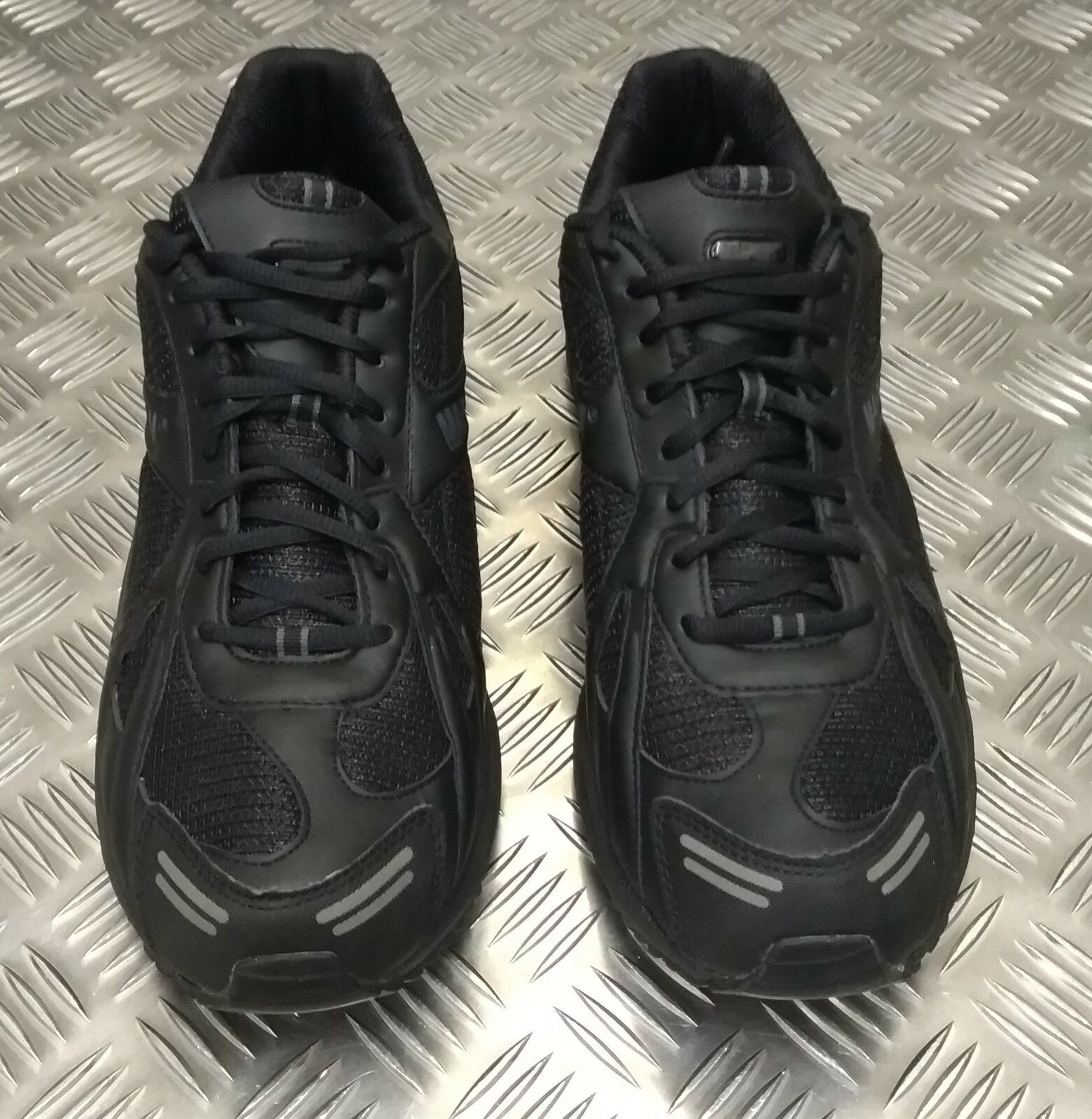 Magnum Trainers British Army Outdoor Issue Female Vibram Sole Black