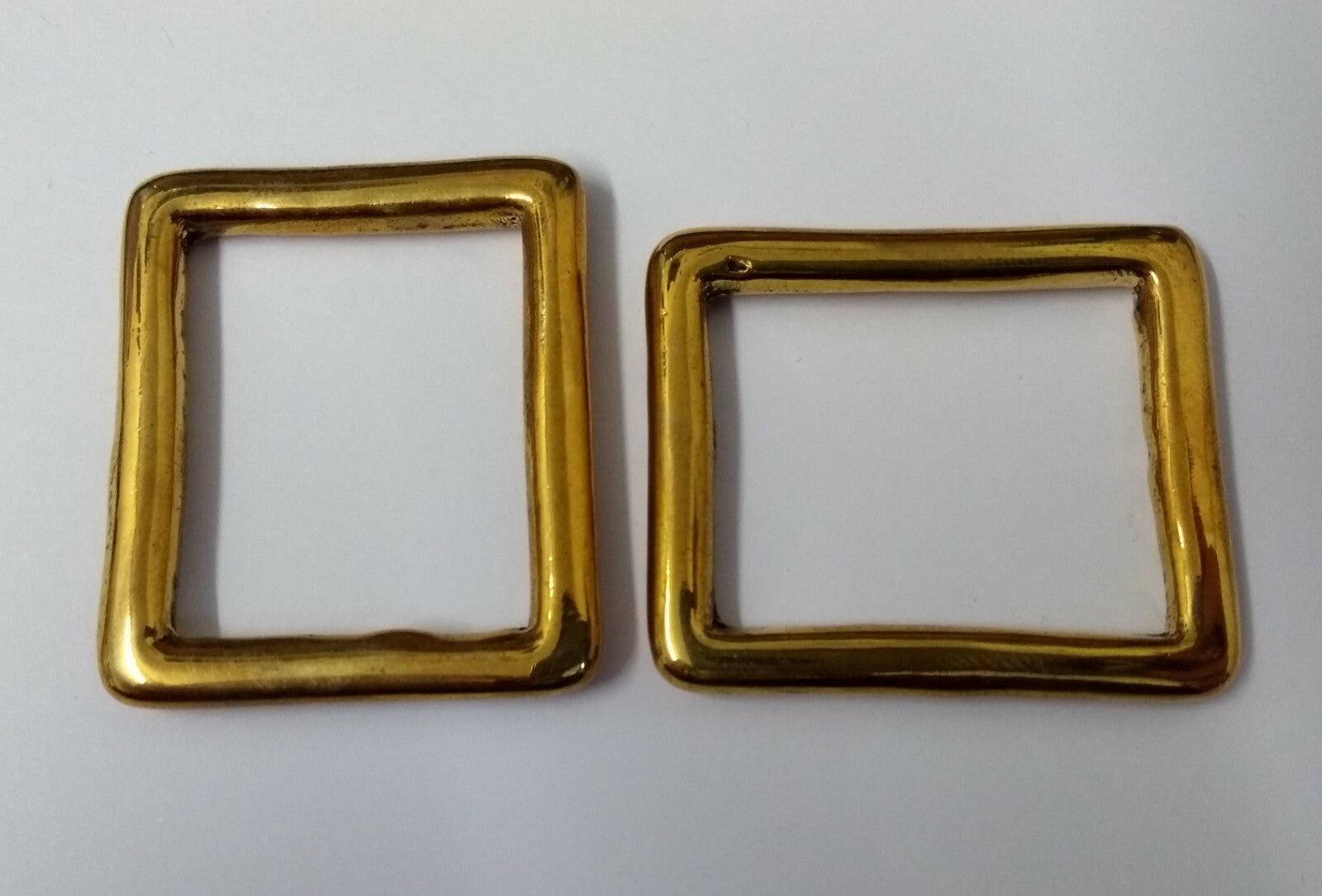 Genuine Vintage British Army Horse Guards & H Cav Brass Bridle Loops x 2 STD239