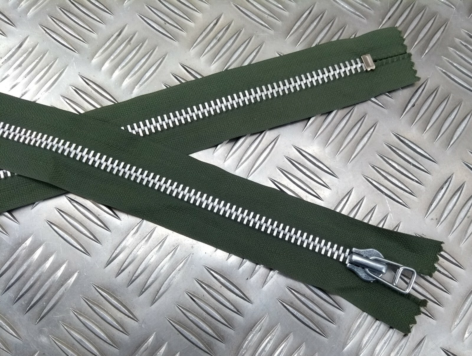 Genuine British YKK 177cm Closed End Green Zip Zipper Heavy Duty