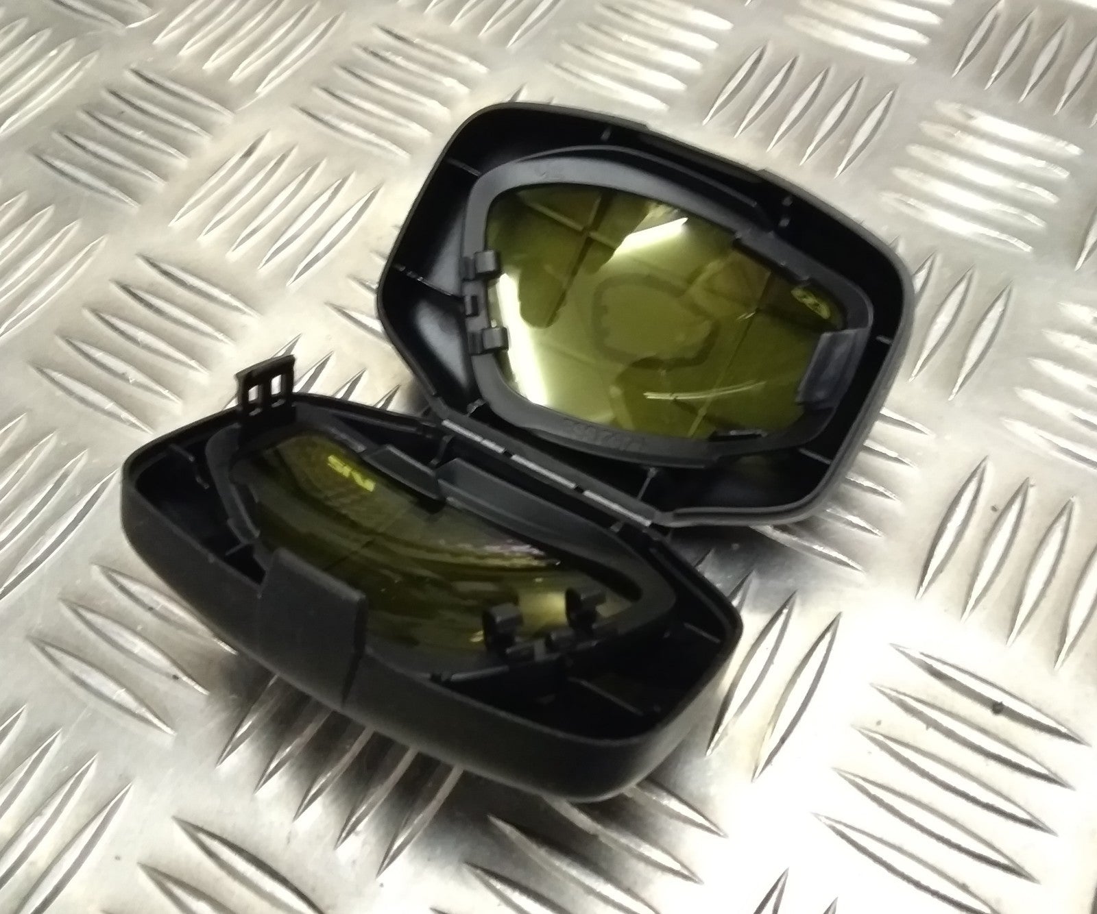 Genuine Army Issue ESS V12 Advancer Replacement Lens Lenses For Tactical Goggles