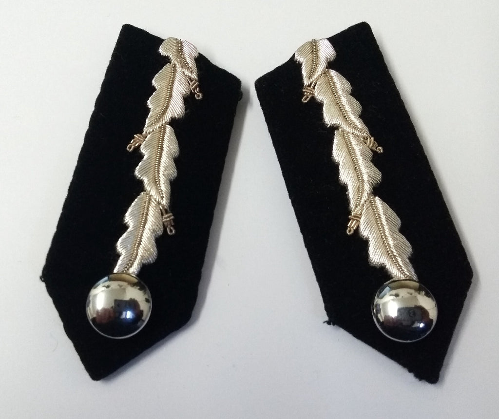 Black Gorgets Collar Tabs With Silver Leaf Insignia Plain Buttons & Clip Backs L