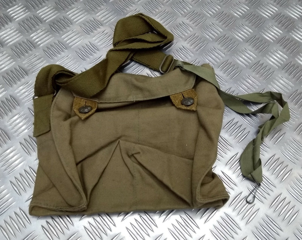 Genuine Army Vintage Gas Bag / Side / Shoulder / Messenger Bag - G1 70s Issue