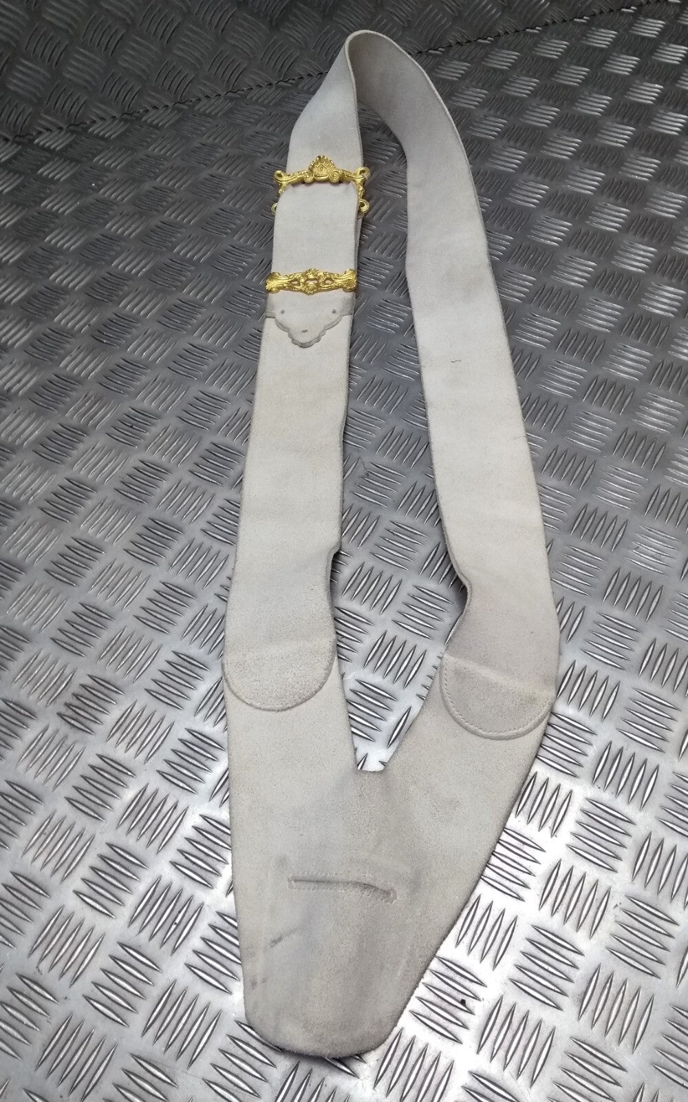 Welsh Buff Leather Colour Bearer Sling Issue With Buckle And Stay