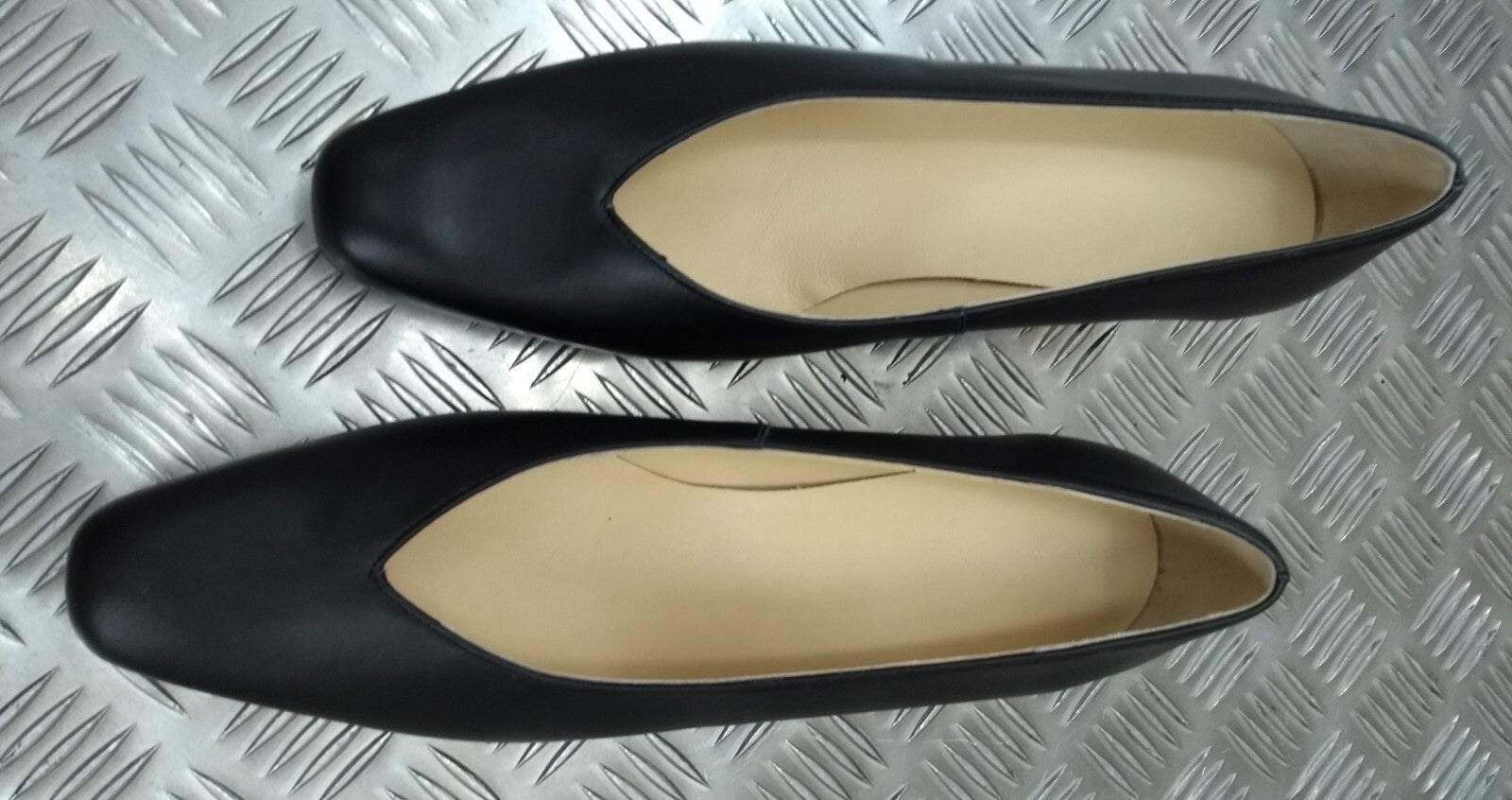 Genuine British WRAF WRAC WRNS Issue Service Court Leather Shoes All Sizes FS45