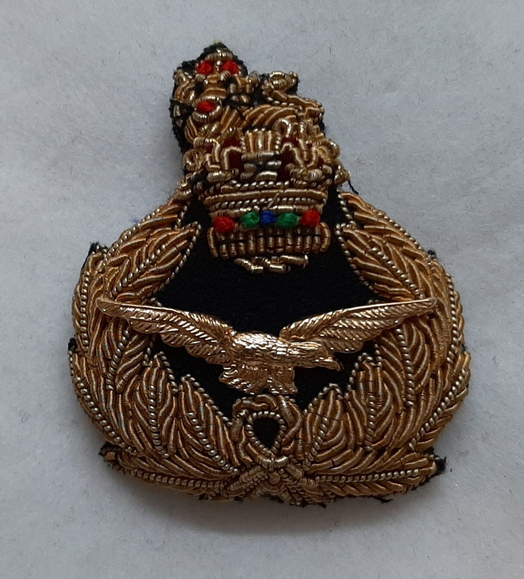 Vintage RAF Royal Air Force Cap Badge Hand Embroidered OFCs Version