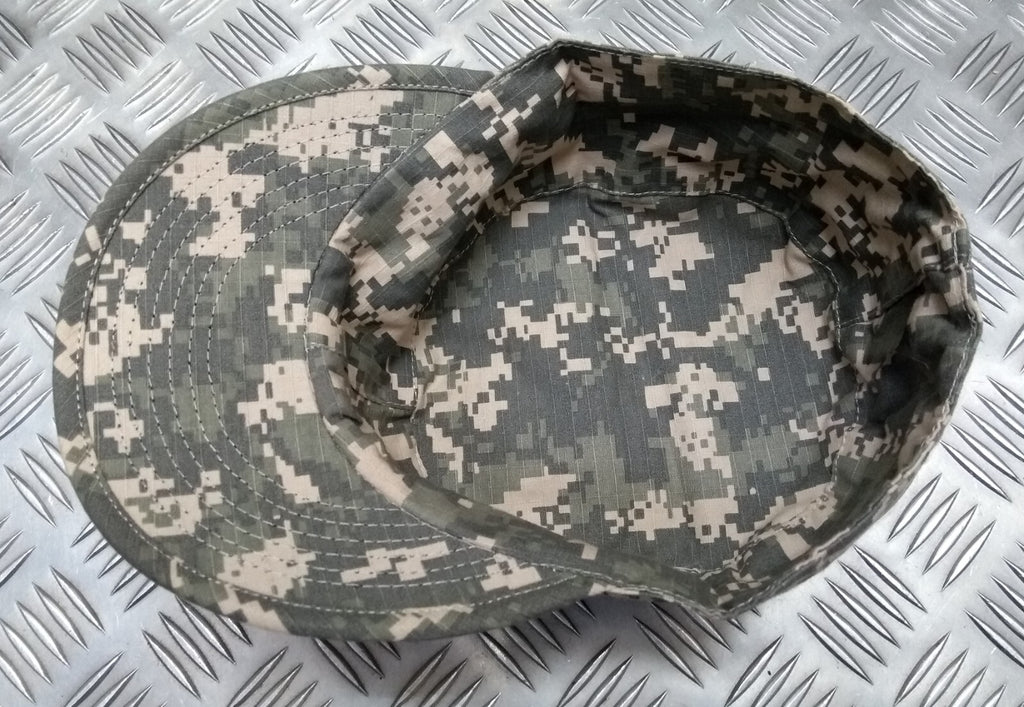 ACU Digital Patten Camouflage Crap / Patrol Hat / Combat Cap Size Large - NEW