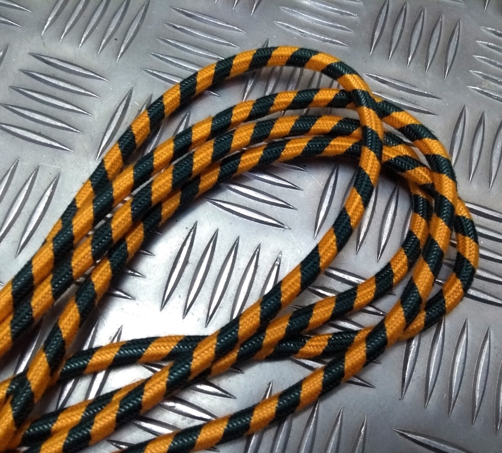 Pipers & Bugle Cord For Ceremonial Parade Dress 2 Tone Gold & Green With Tassels