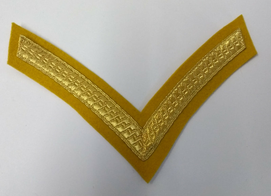 Gold Wire 1 Bar Chevron On Mustard Felt