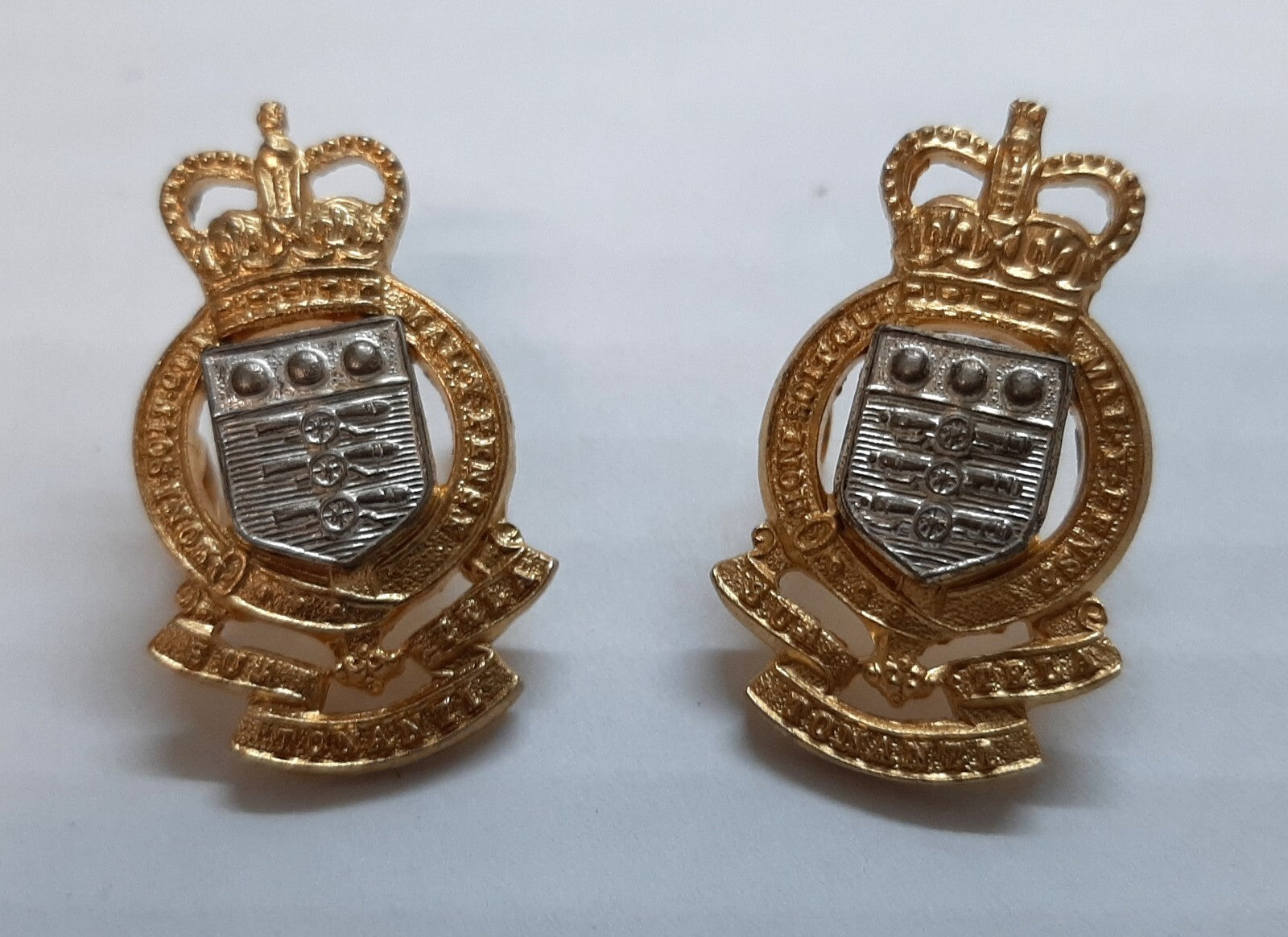 RAOC Collar Badges British Army Royal Ordnance Corps Insignia Small Badge x 2