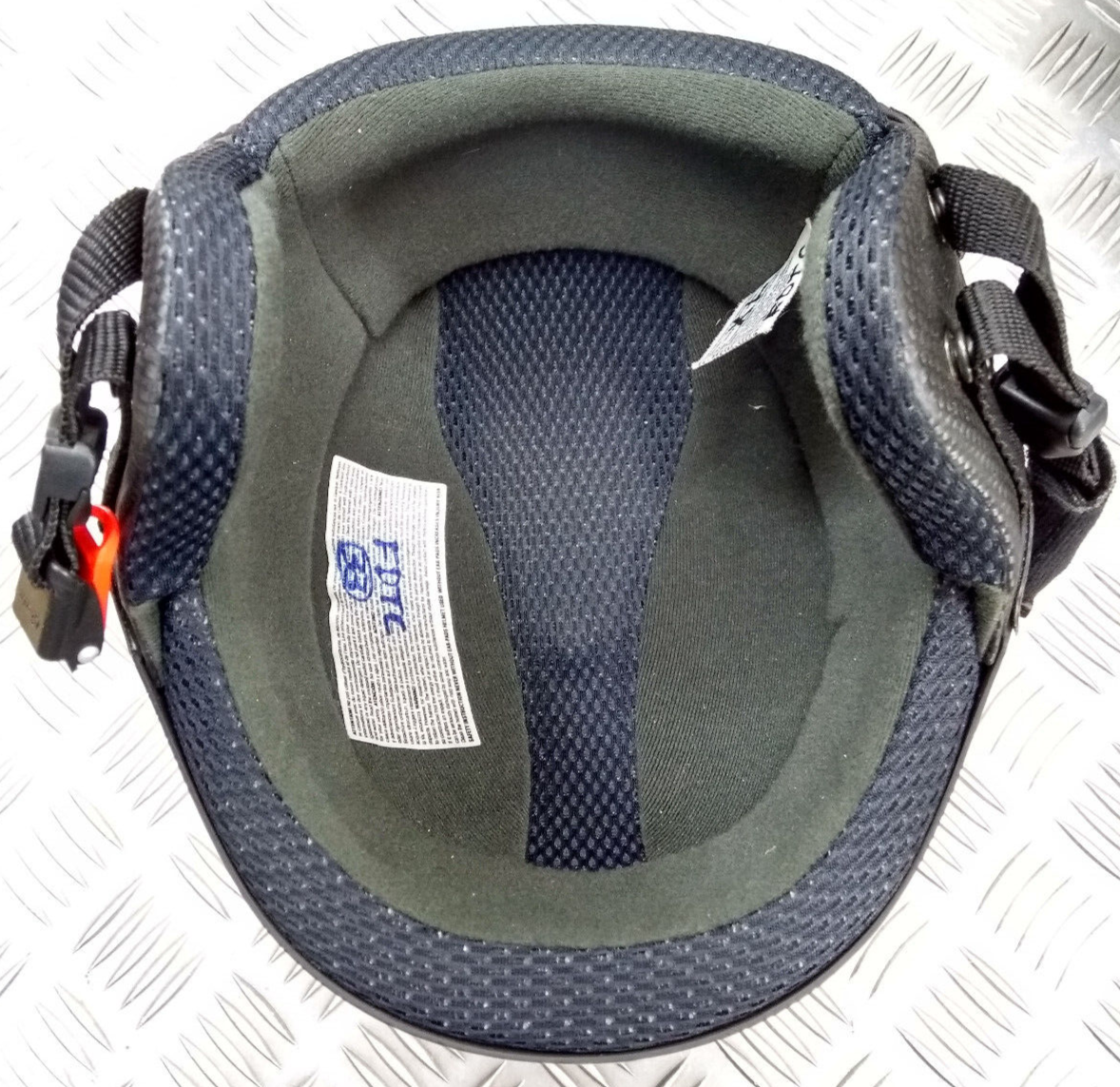 Bollé Powder Freebird Adult V44 SB Skiing / Snowboard Helmet Mat Black USED