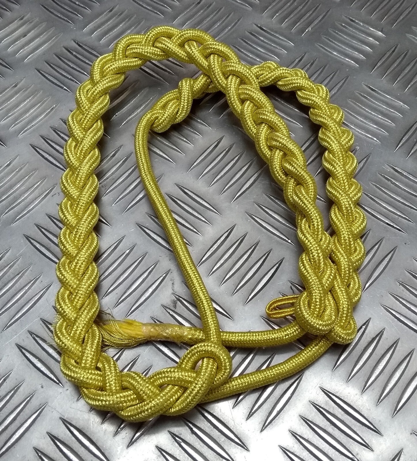 Army Ceremonial Aiguillette / Officers Lanyard Metallic Gold No Tip Ends Present