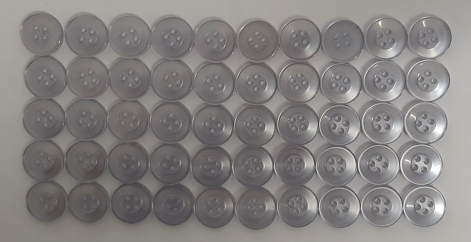 100 Vintage Buttons 4 Hole For Dress Shirts Pearlesque Cool Blue 12.6mm NOS