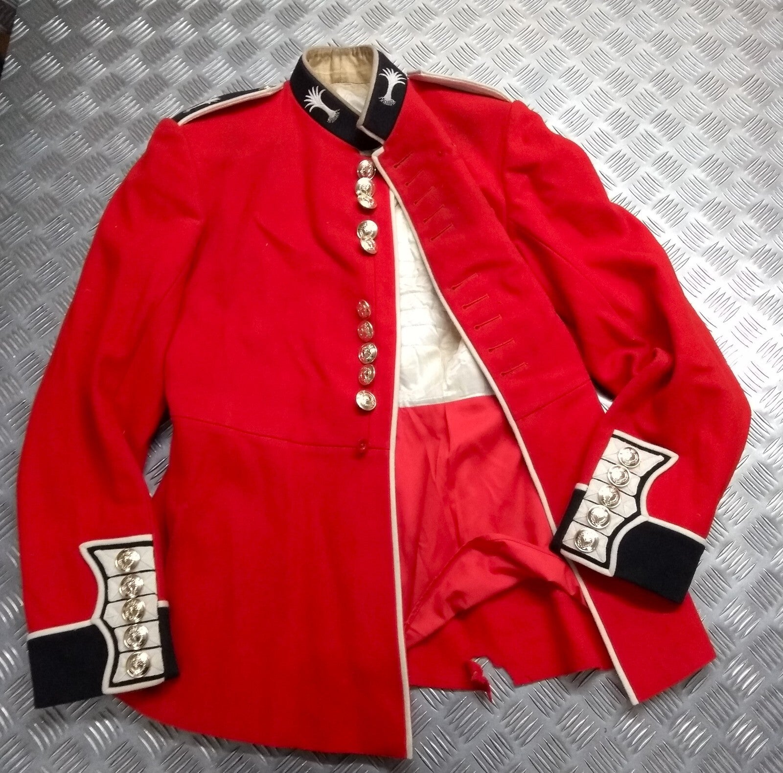 British Army Welsh Red Tunic R & F Jacket All Sizes