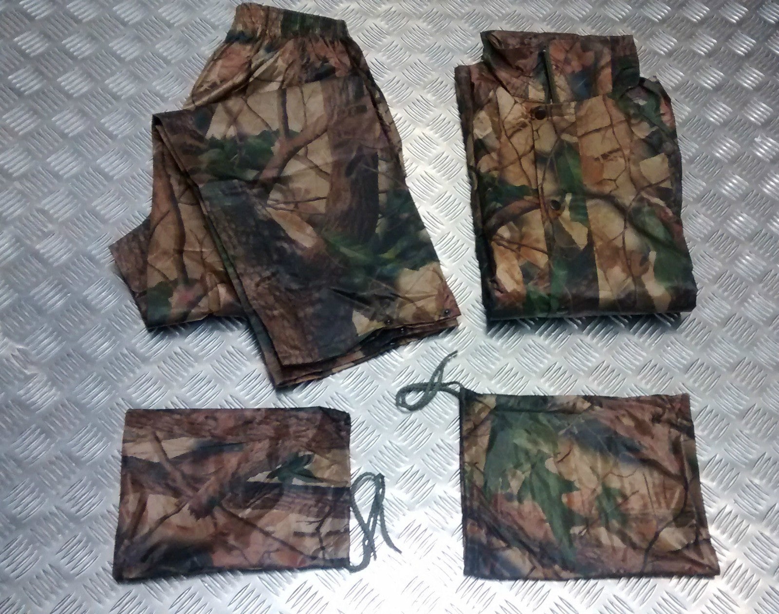 Military Style 100% Waterproof Foul Weather Suit Tree Bark Camo - NEW