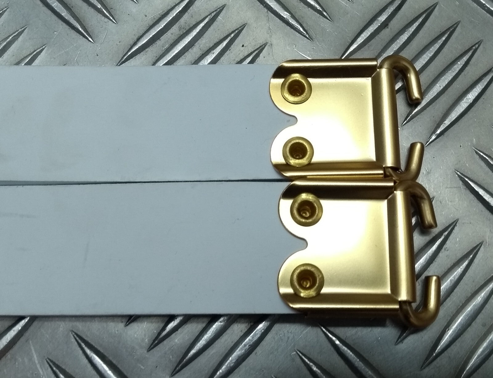 Ceremonial Sling Strap White Vinyl & High Sheen Fixing Ceremony & Parade Issue