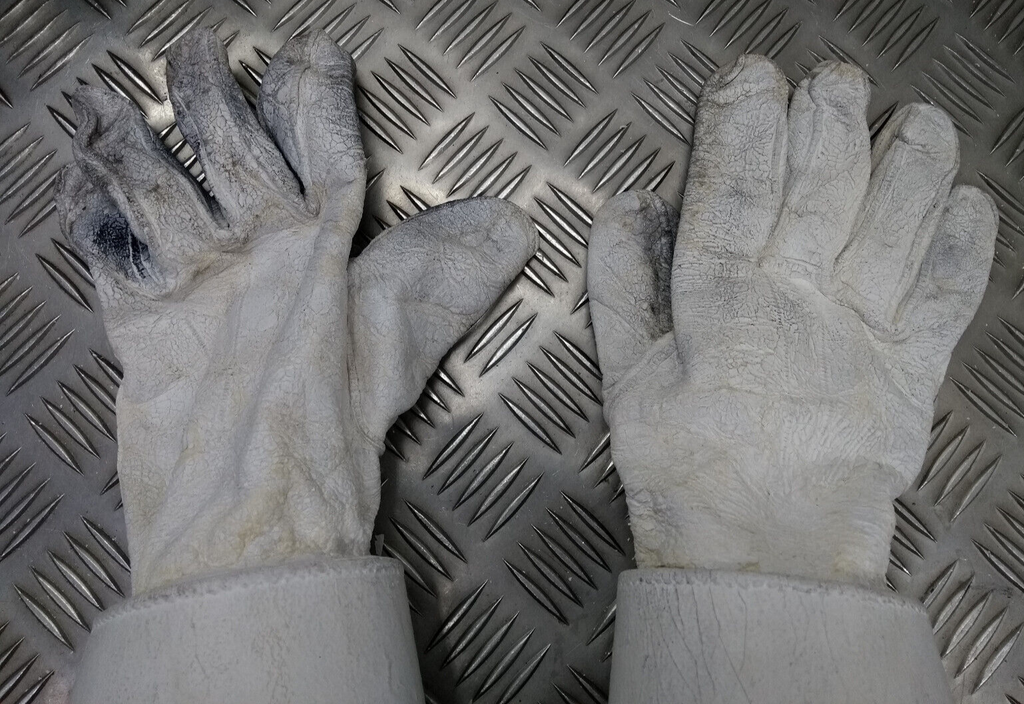 British Army Household Cavalry White Leather Gauntlet Parade Gloves Size 9.5