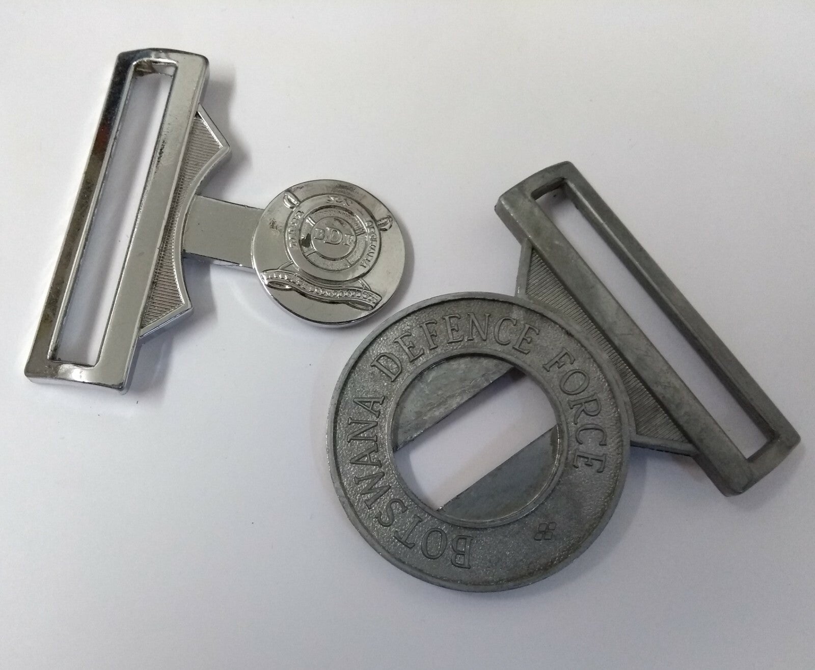 Botswana Belt Buckle Locket With Insignia - New - U/P