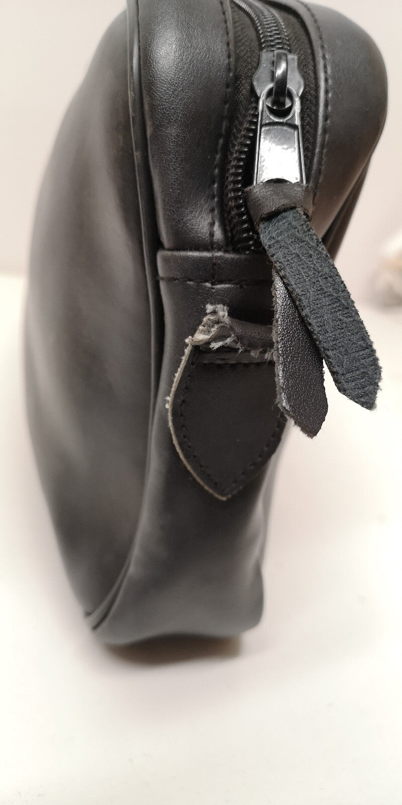 WRAF / RAF Royal Air Force British RAF / Royal Navy Issue Handbag Female Shoulder Bag Black with defects