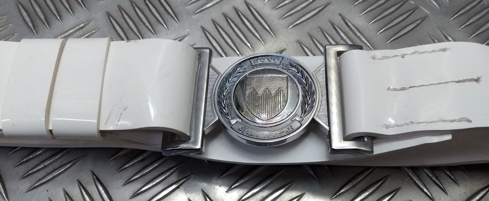Bahrain Belt White Short & Long Straps Buckle & Chrome Fixings
