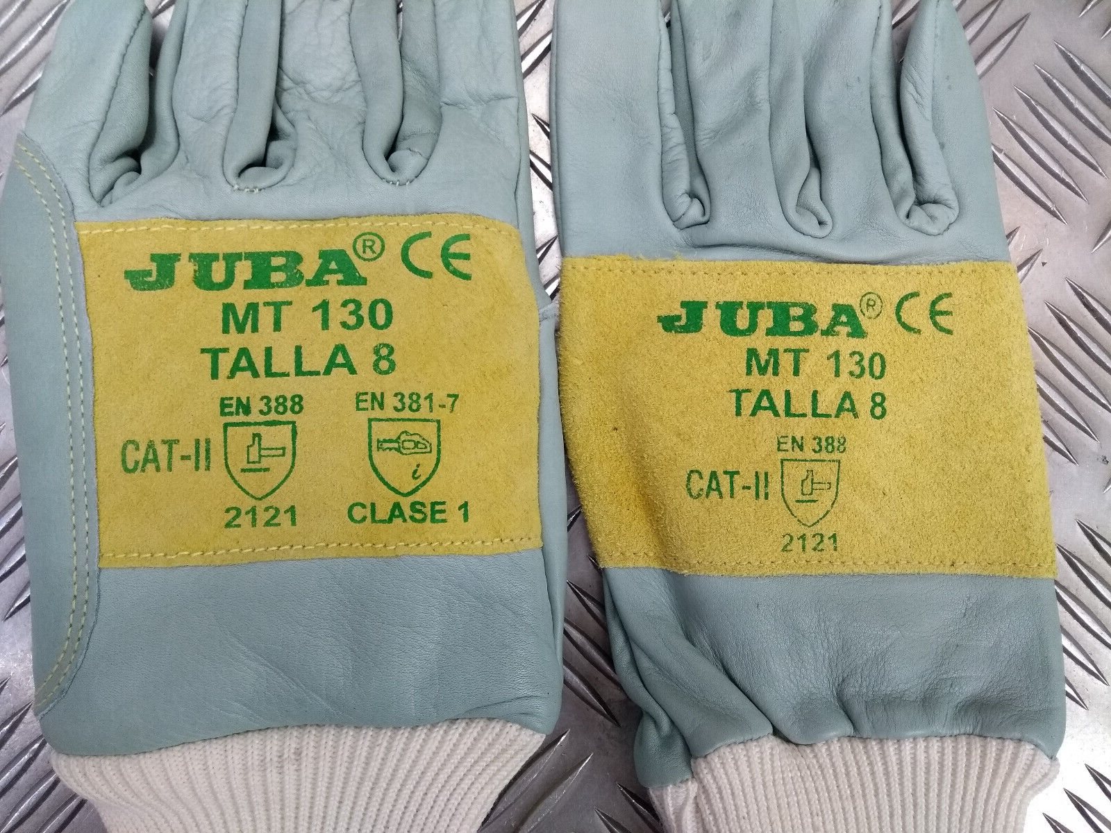 Juba MT130 Anti-cut Chainsaw Cat II Safety Gloves Size 8 Medium