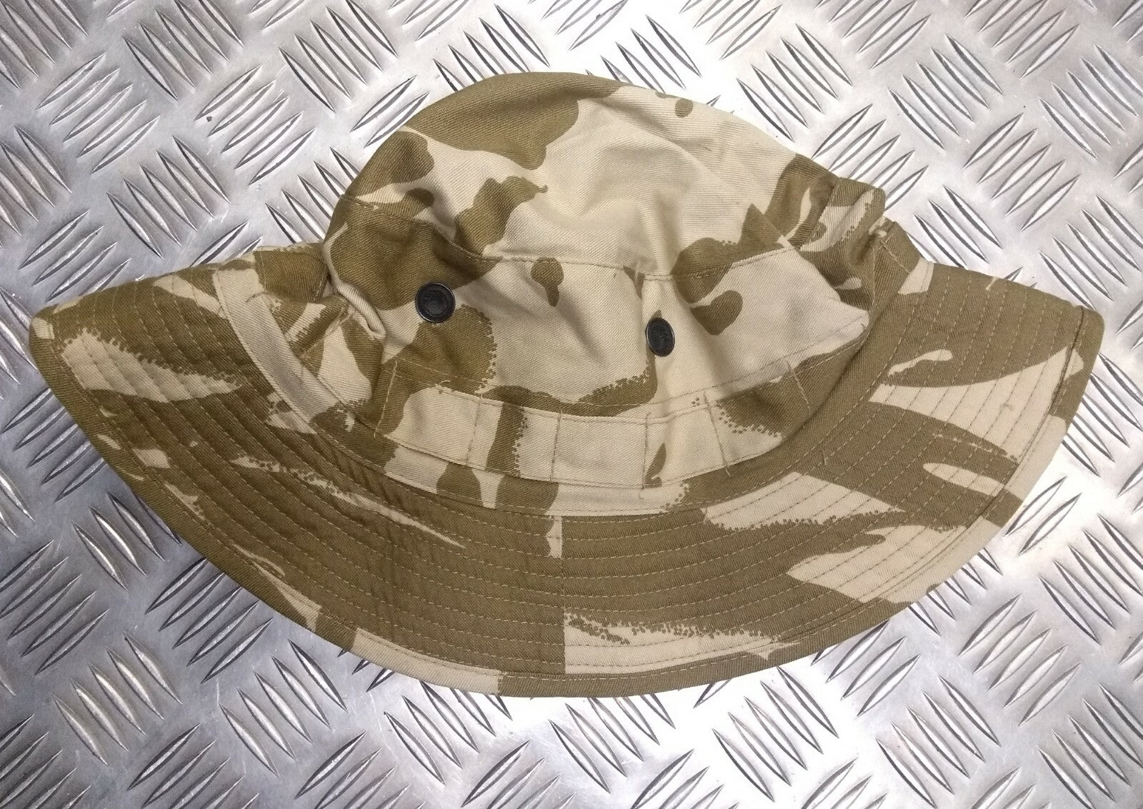 Genuine British Army DDP Boonie / Bush Hat Desert Camo Size 56cm