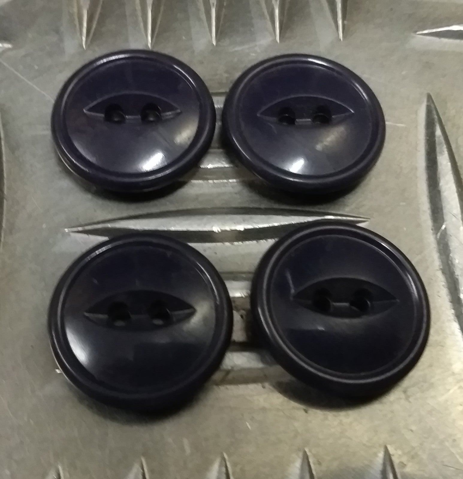 Genuine Vintage Issue 2 Hole Plastic Buttons Blue/Grey X4 18mm