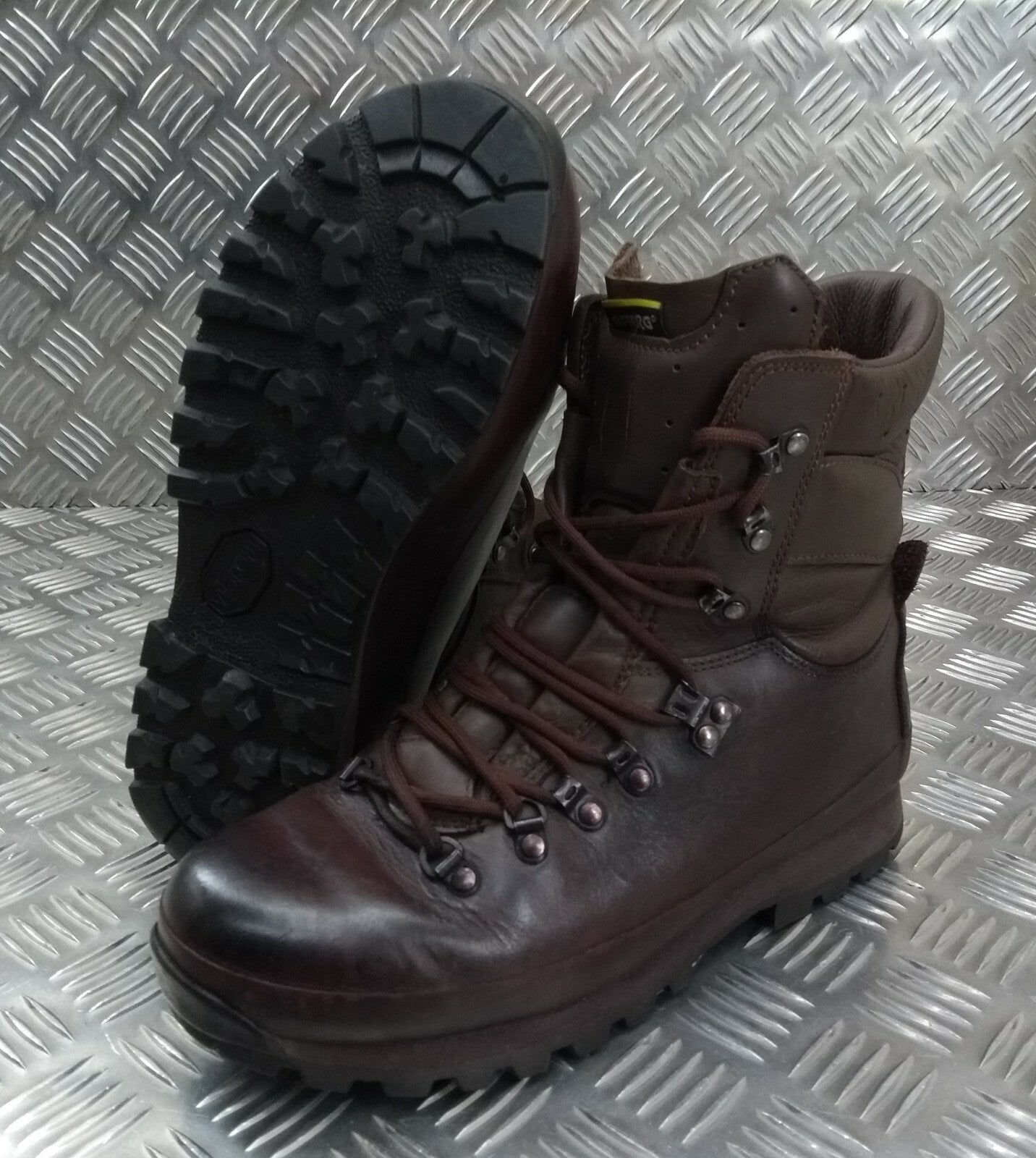 British AltBerg Assault / Patrol / Combat Army Boots Brown Leather All Sizes