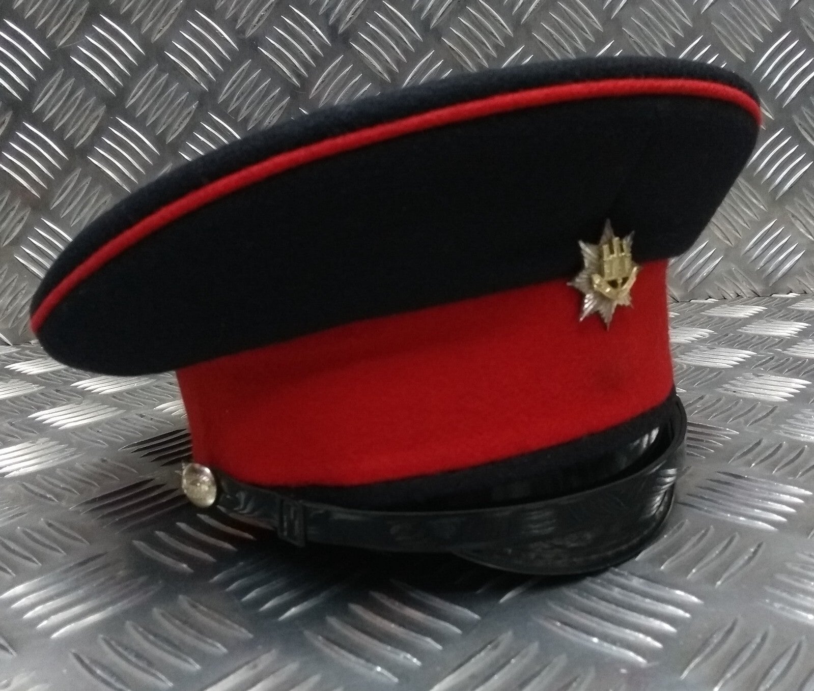 Royal Anglian Regiment Dress Hat Uniform Issue Small Peak Insignia Present