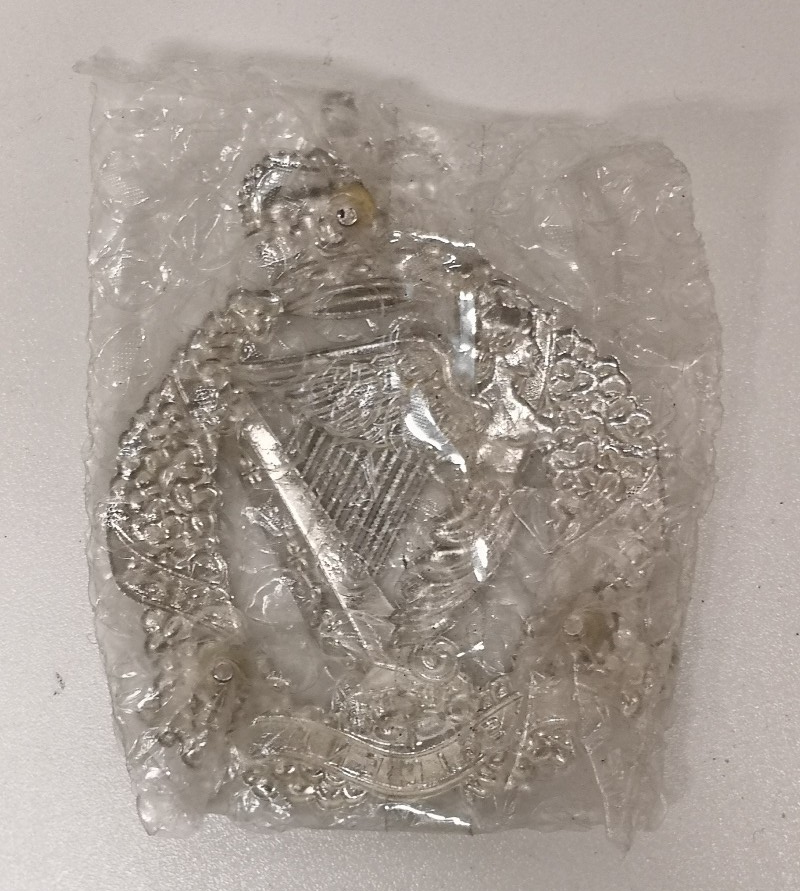 Royal Irish Regiment Officers' Queen's Crown Cross Belt Regimental Breast Badge