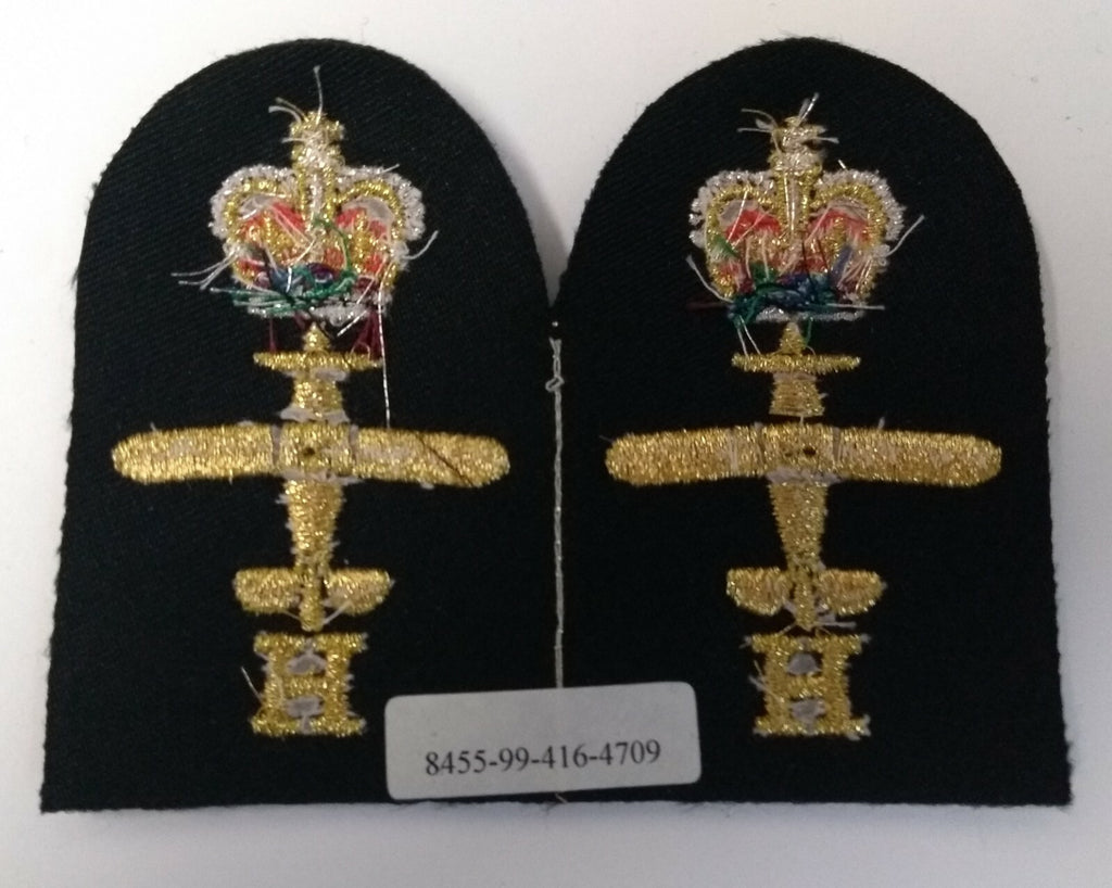 Genuine British Royal Navy Aircraft Handler CPO OFC Qualification Badge