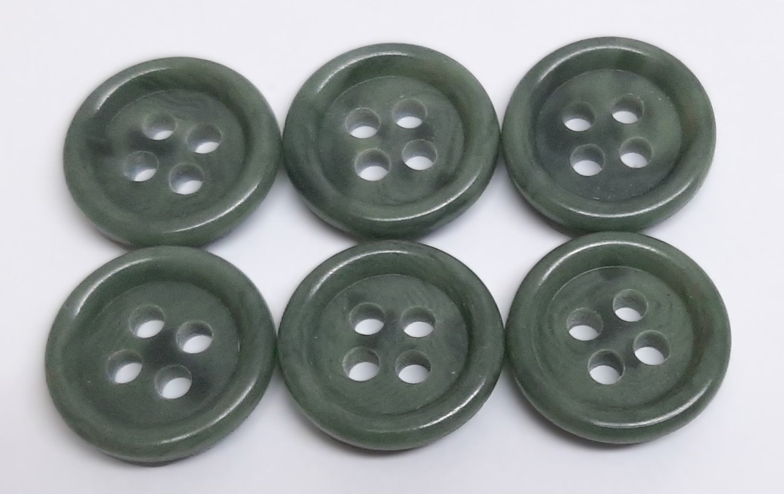 Vintage Army Buttons Old Pattern British Mottled Light Green 4 Hole Size 15.2mm