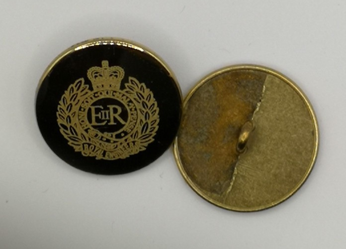 Blazer Buttons with Royal Engineers Insignia Flat 22L Gold Coloured x8