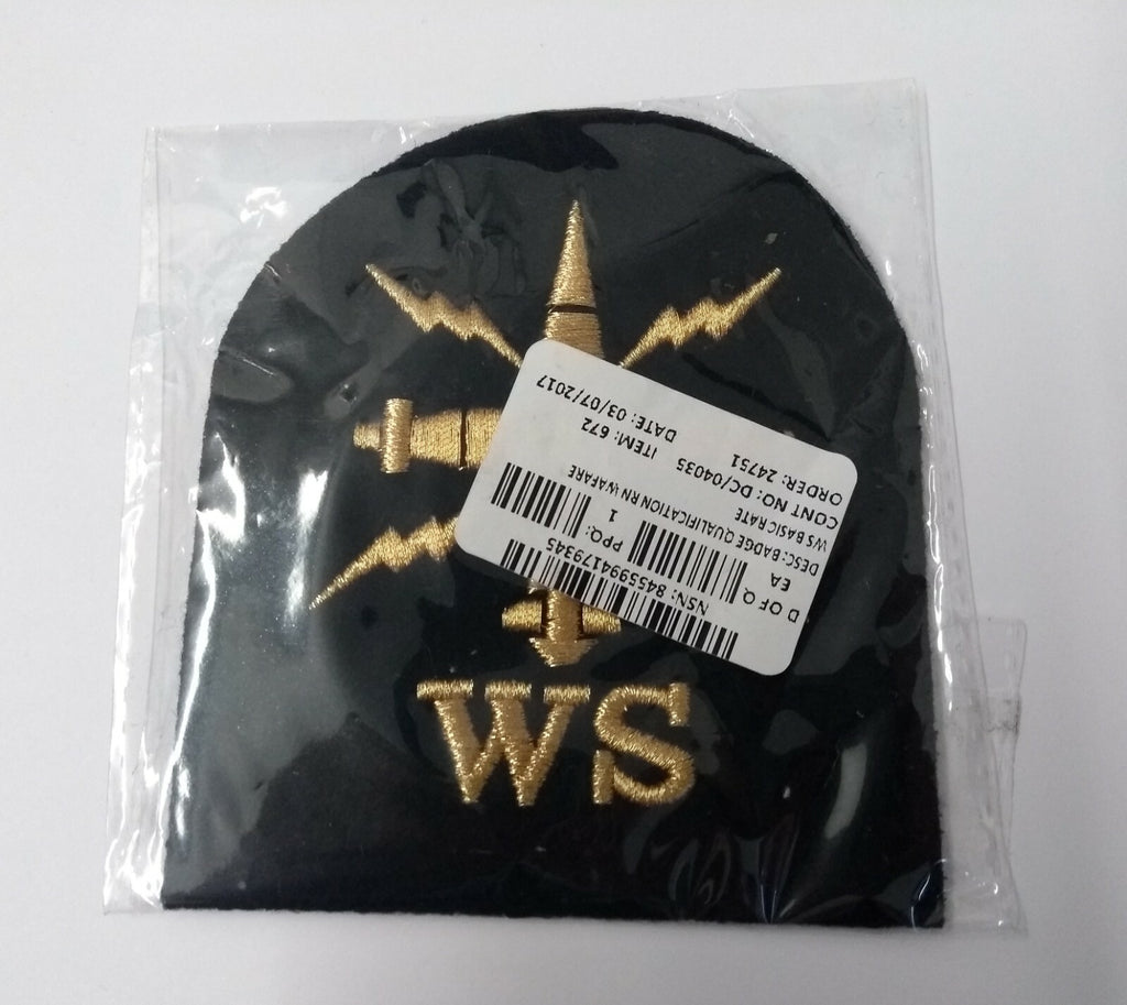 Genuine British Royal Navy Basic Rate Warfare Qualification Rank Badge