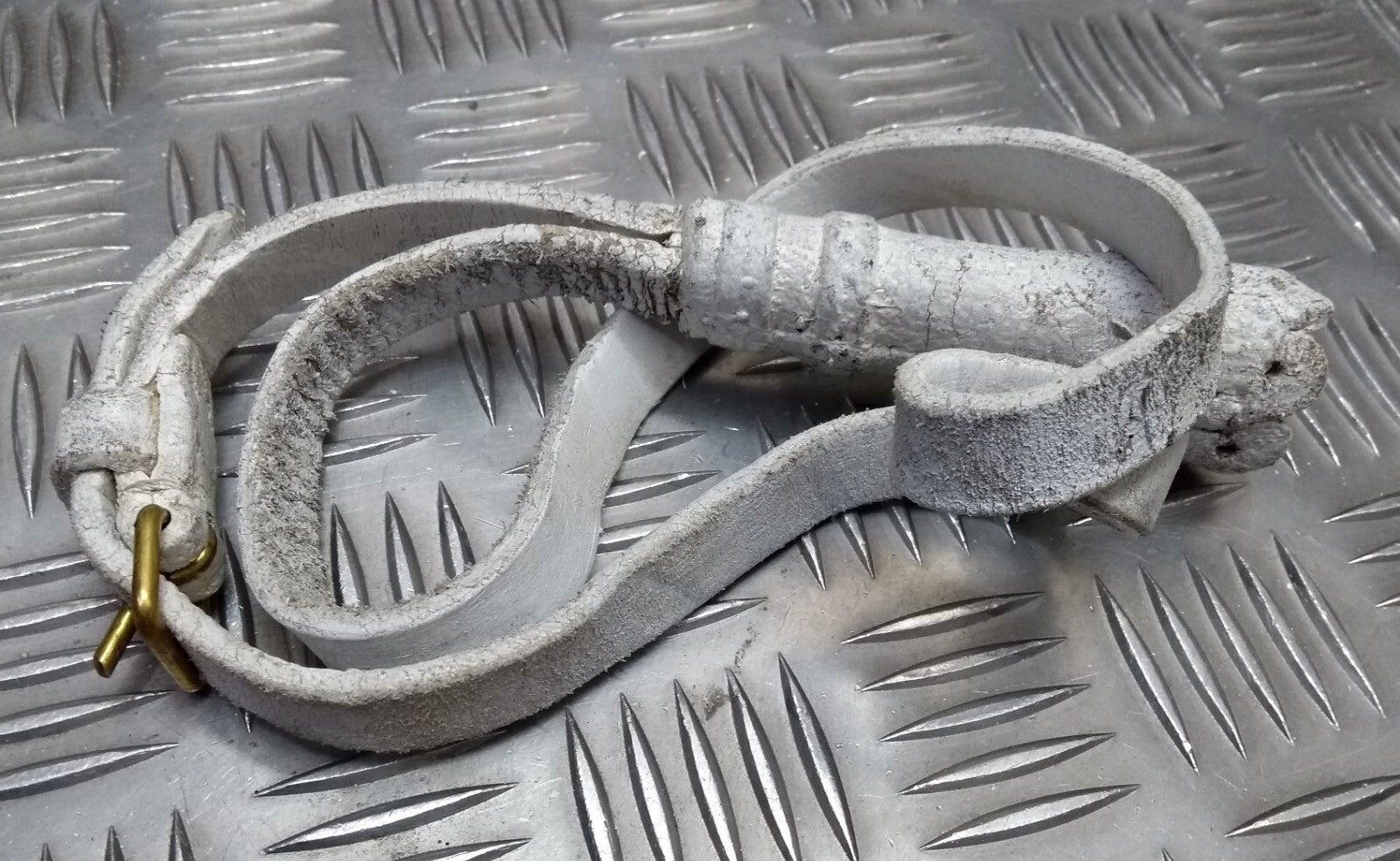 HCav Sword Knot Genuine British Army Issue Buff Leather Ceremonial & Parade
