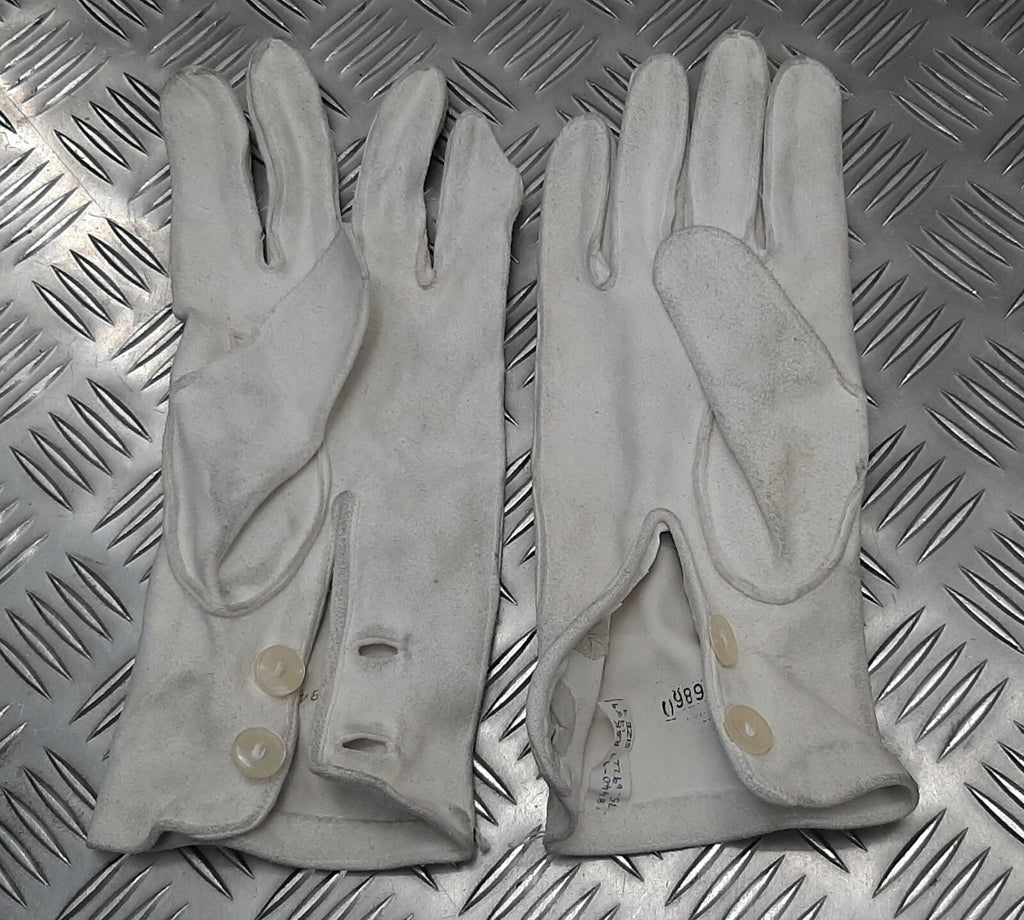 Genuine British Ceremonial Deerskin 3 Dart Leather Gloves Shop Soiled