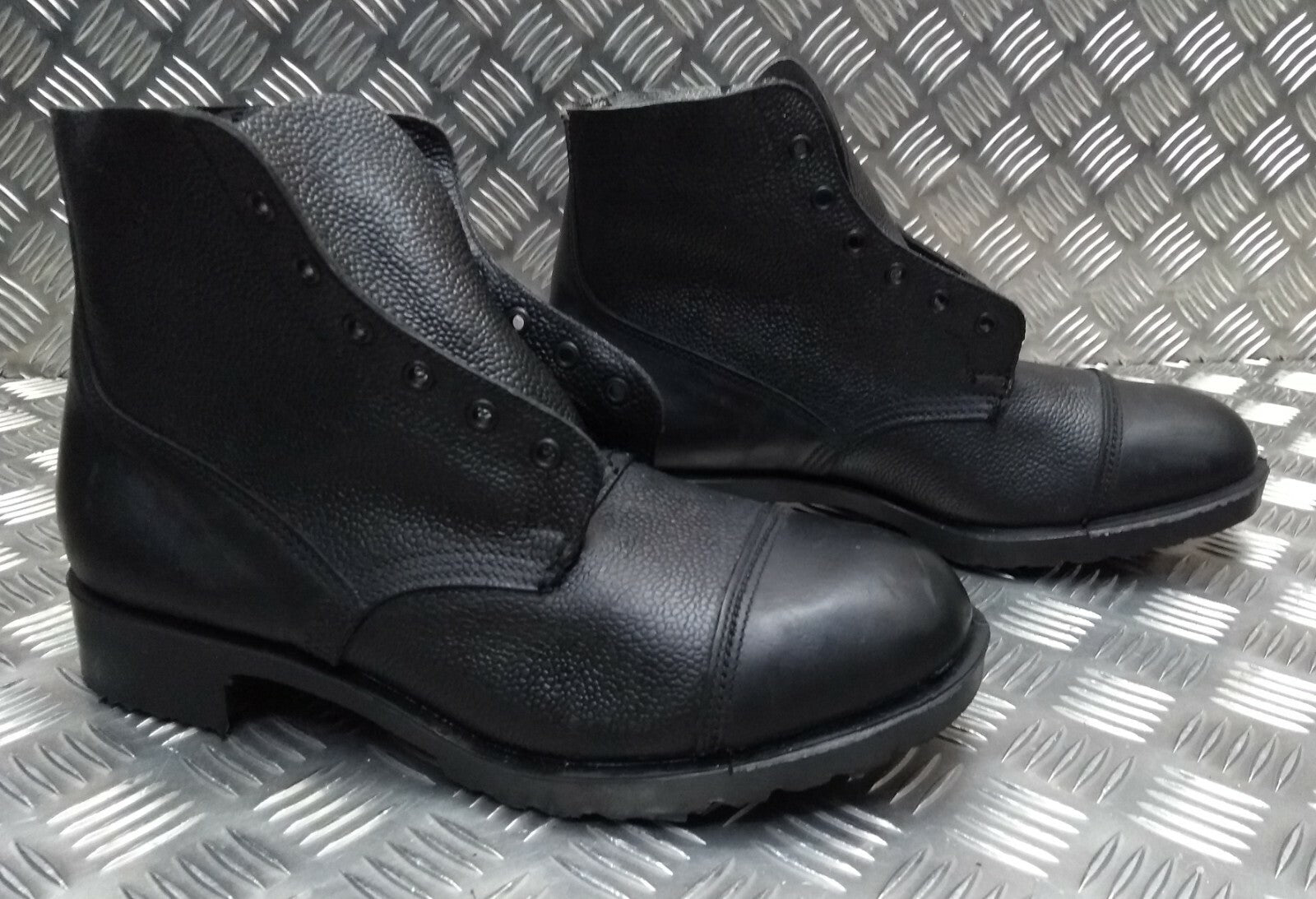 Genuine Vintage 50s Pattern British Army DMS Ankle Parade Boots Smooth Toe