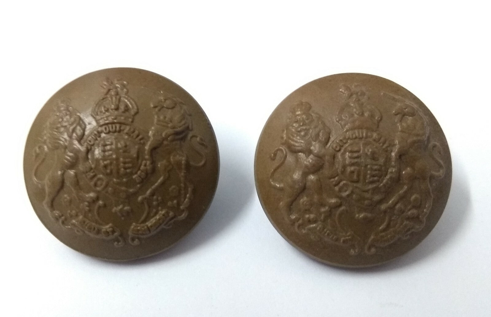 Genuine Vintage British Army Kings Crown General Service Coat of Arms Buttons x2
