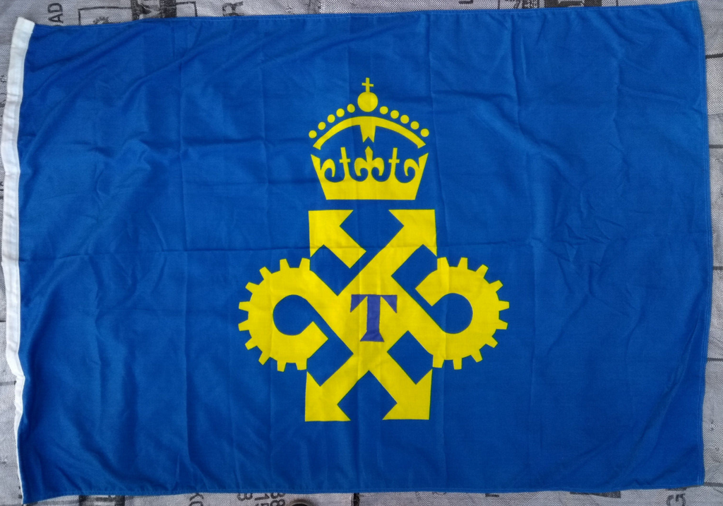 Queen's Award for Technological Achievement Flag 6ft x 4ft / 180cm x 120cm