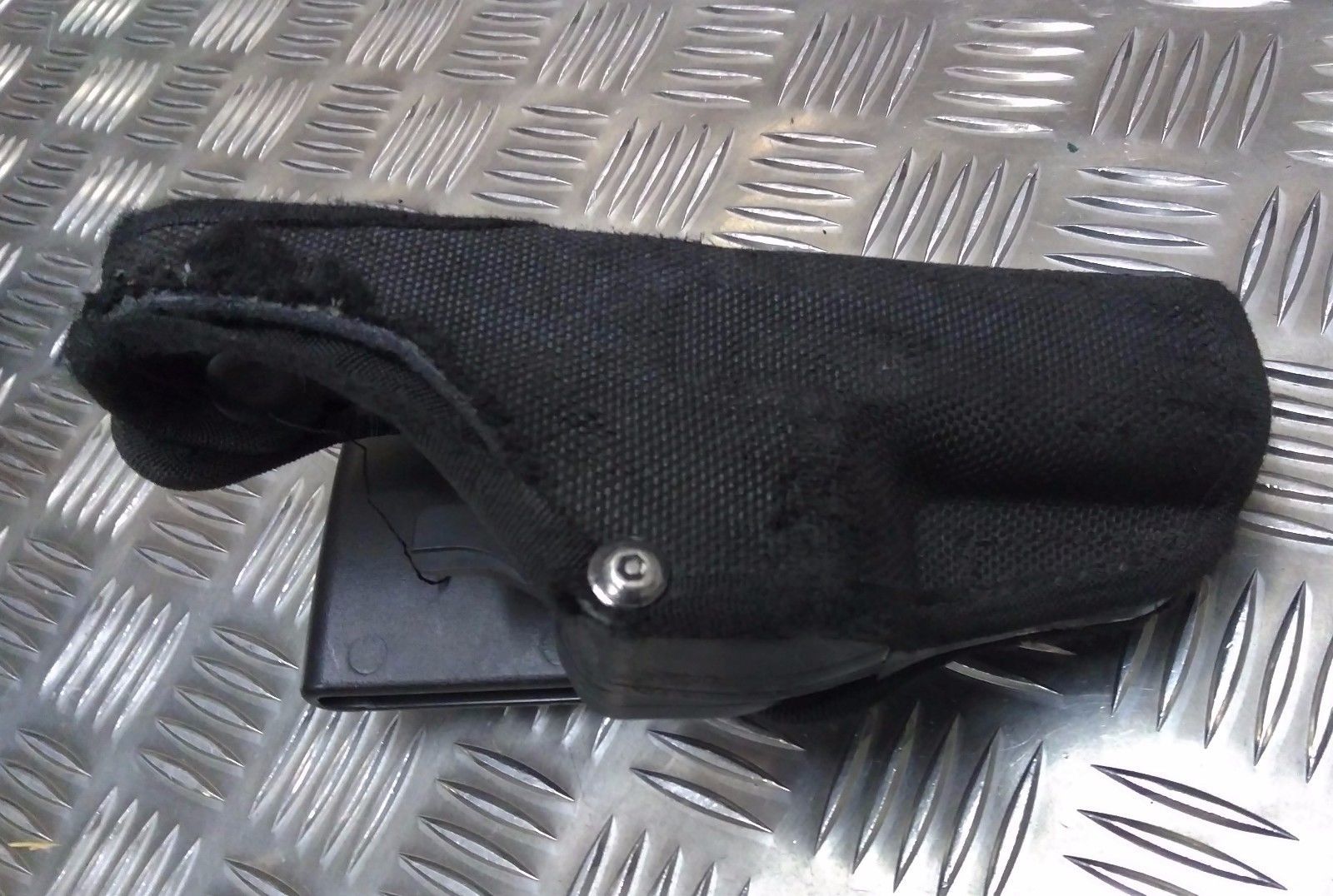 Bianchi Issue Black Accumold Thumbsnap Holster Faulty