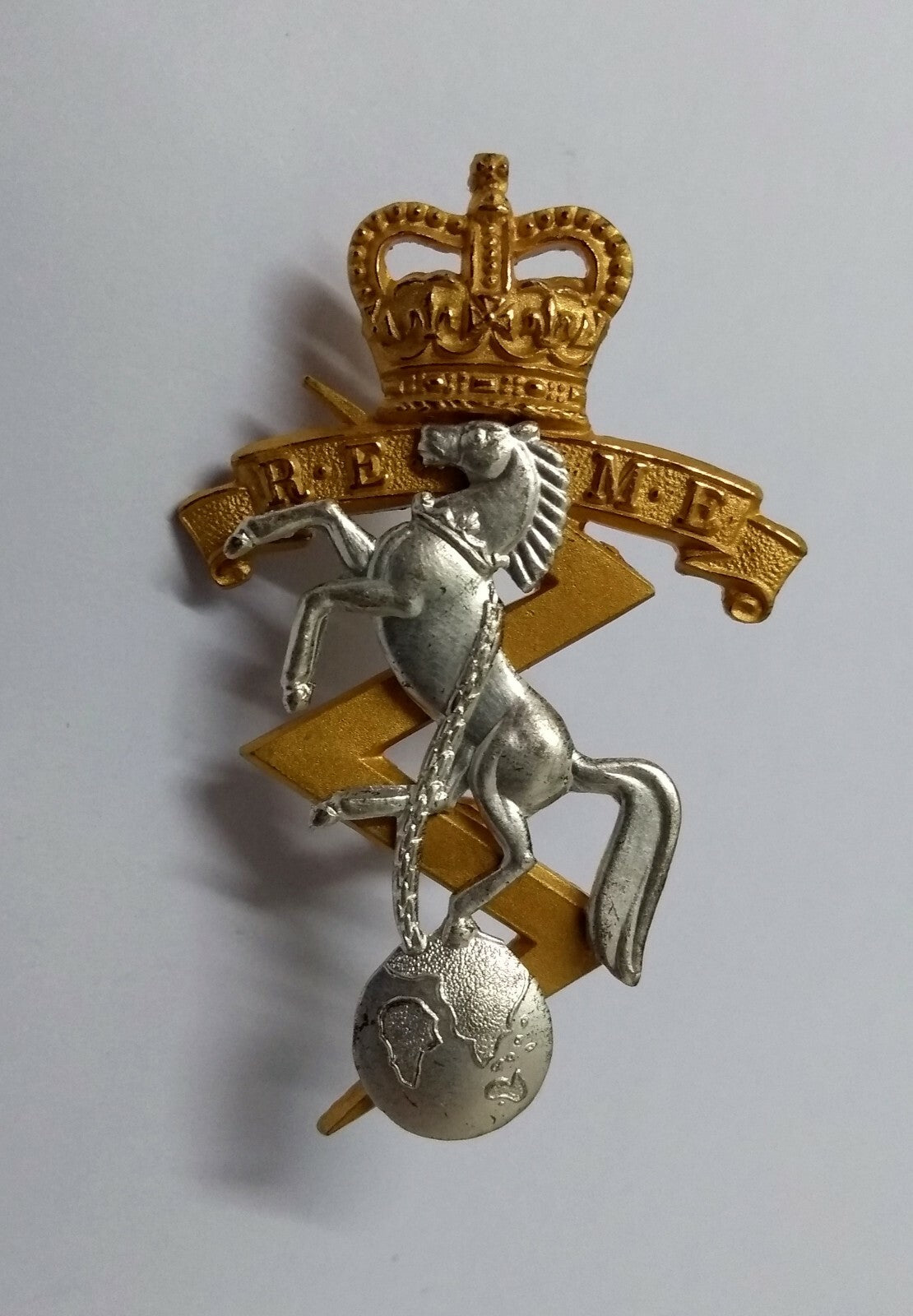Vintage REME Hat Badge British Royal Electrical and Mechanical Engineer Issue