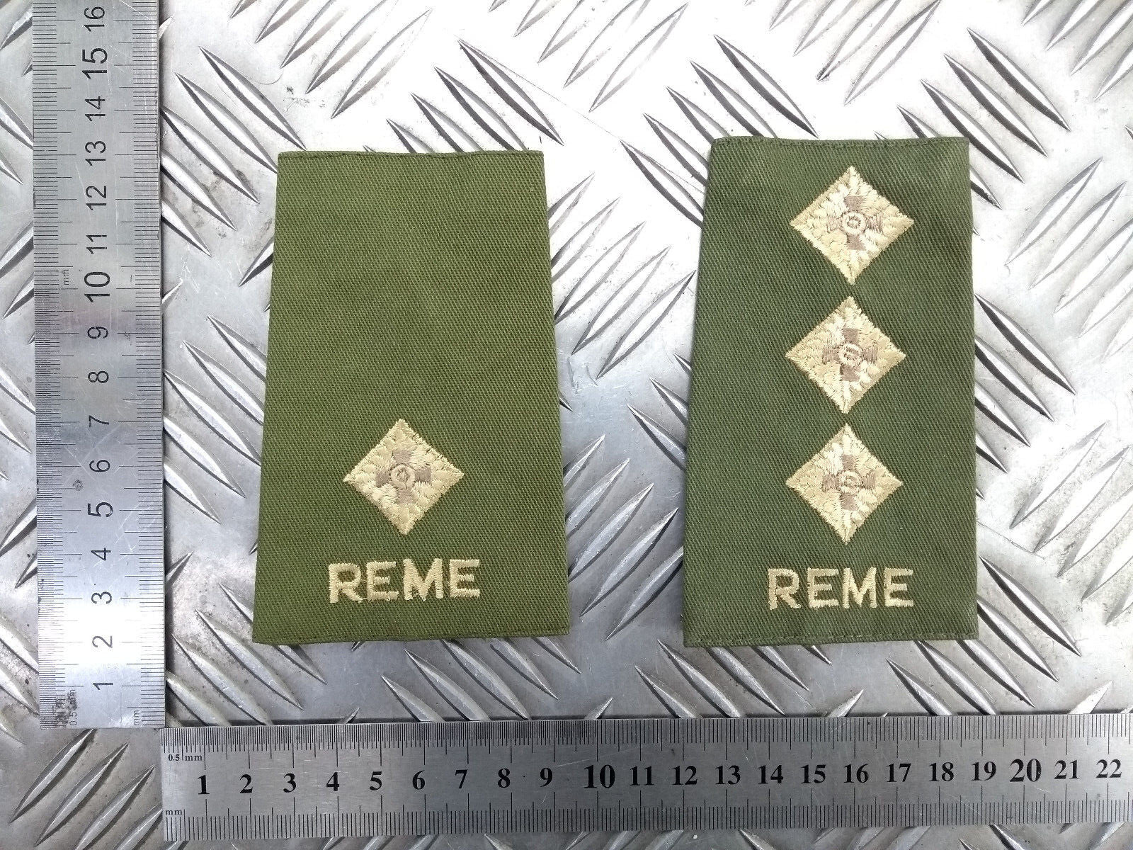 Royal Electrical & Mechanical Engineers REME OD Green Rank Slides - NEW