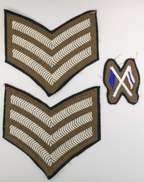 British Army Fad Sergeant Chevrons & Signaller Patch on Dark Green Felt