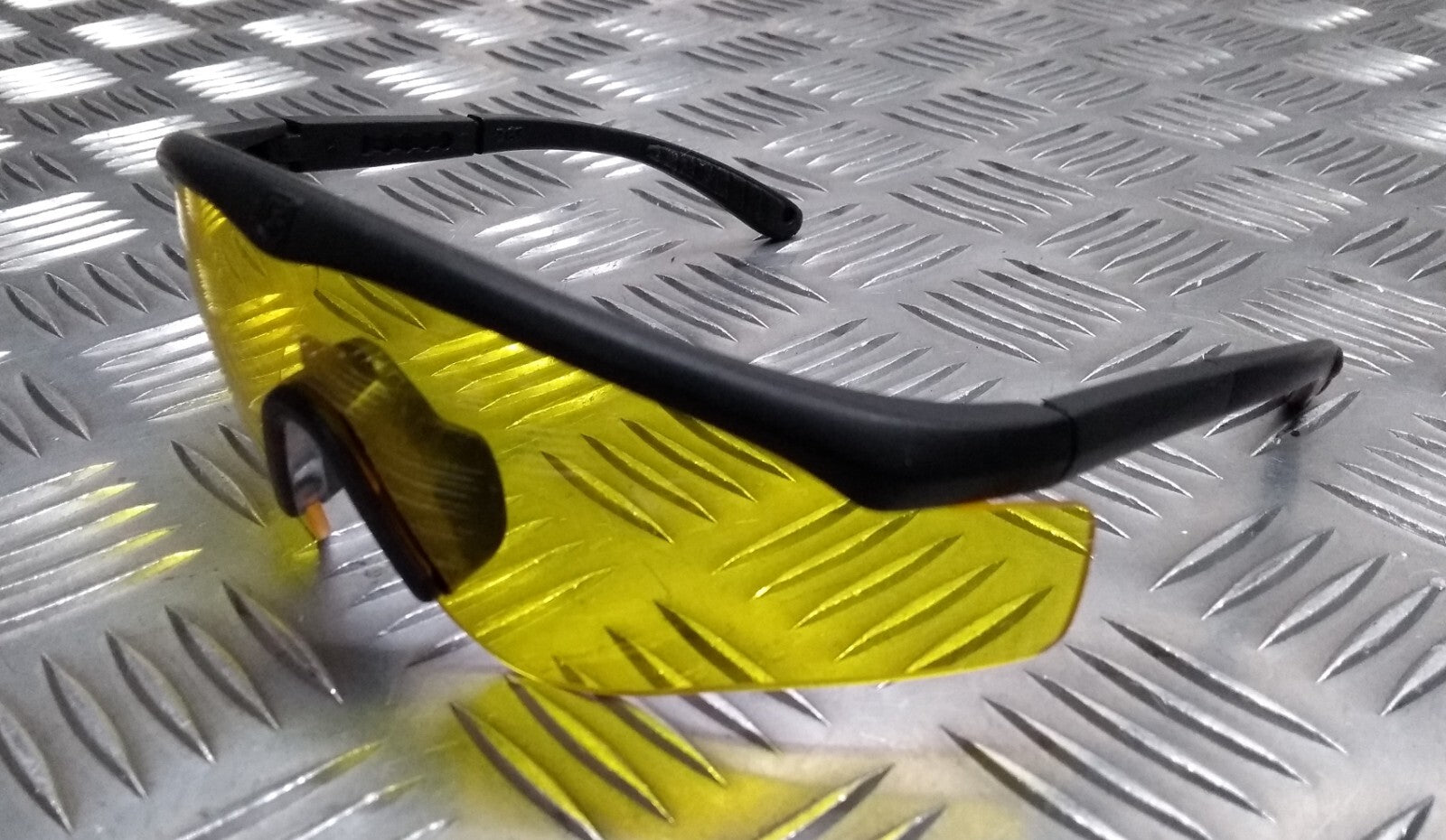 Army Ballistic Glasses Revision Version 2 Hi Contrast Yellow & Smoke Lenses