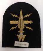 Genuine British Royal Navy Basic Rate Warfare Qualification Rank Badge