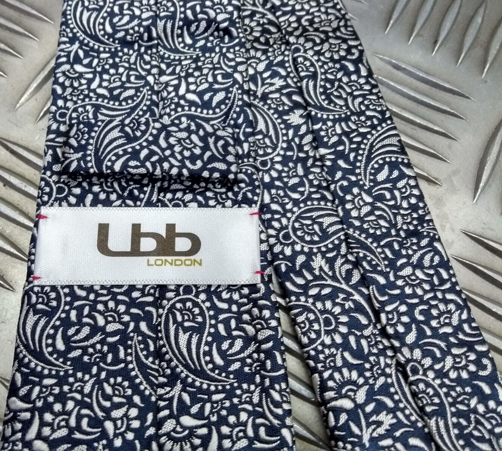White Paisley Pattern on Black Silk Tie - NEW
