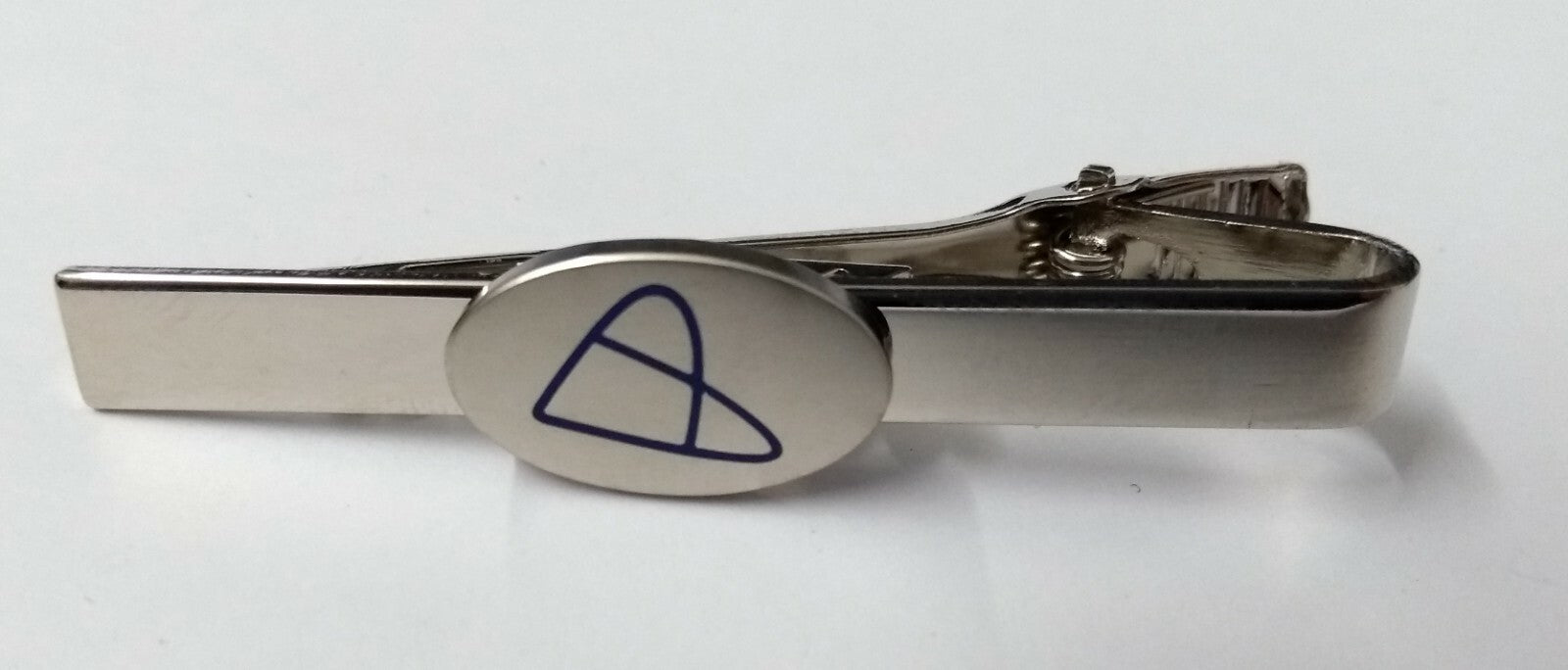Chrome Double Pivot Tie Clip & matching Lapel Pin Badge Unknow Insignia