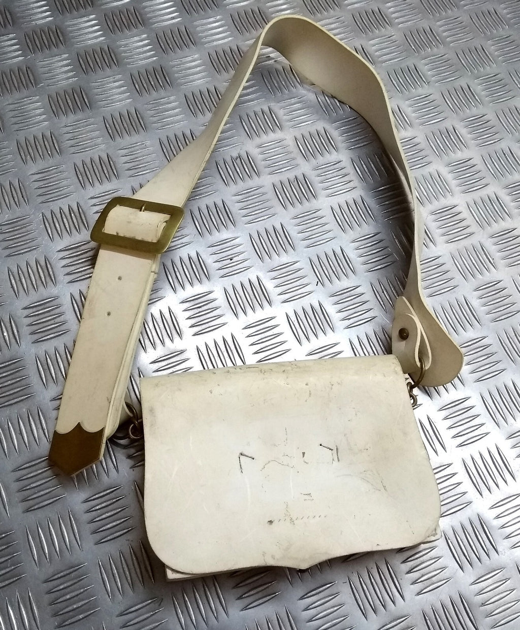 Cross Belt & Pouch Old Pattern RM Ceremonial and Parade FAULTY