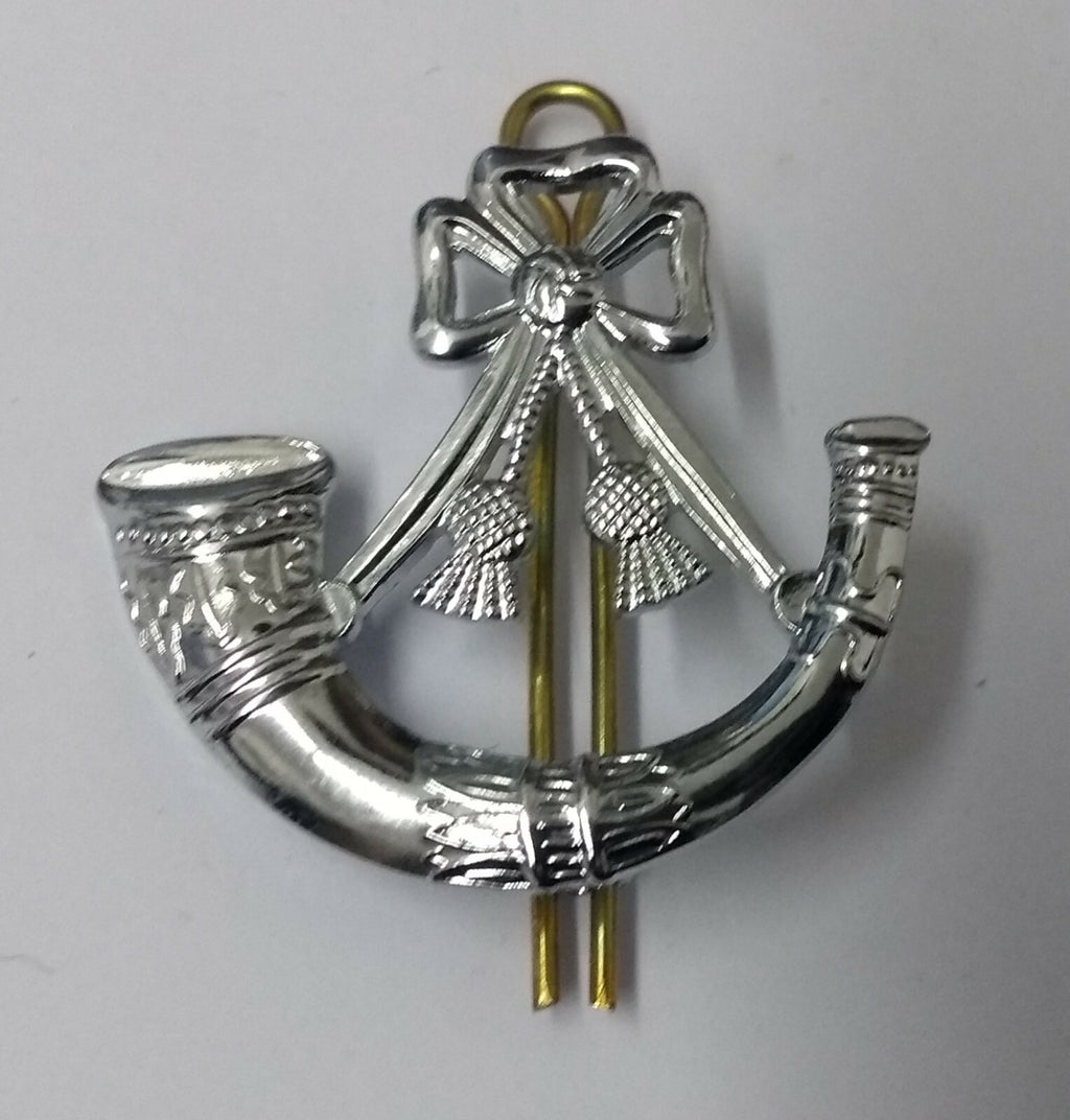 Genuine British Light Infantry Cap / Beret /Hat Split Pin Metal Badge LI - New