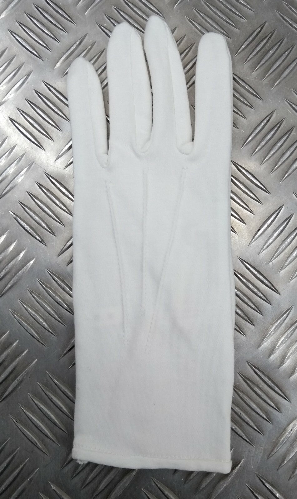 Genuine Issue 3 Dart White Parade Ceremonial Dimple Grip Gloves WD4