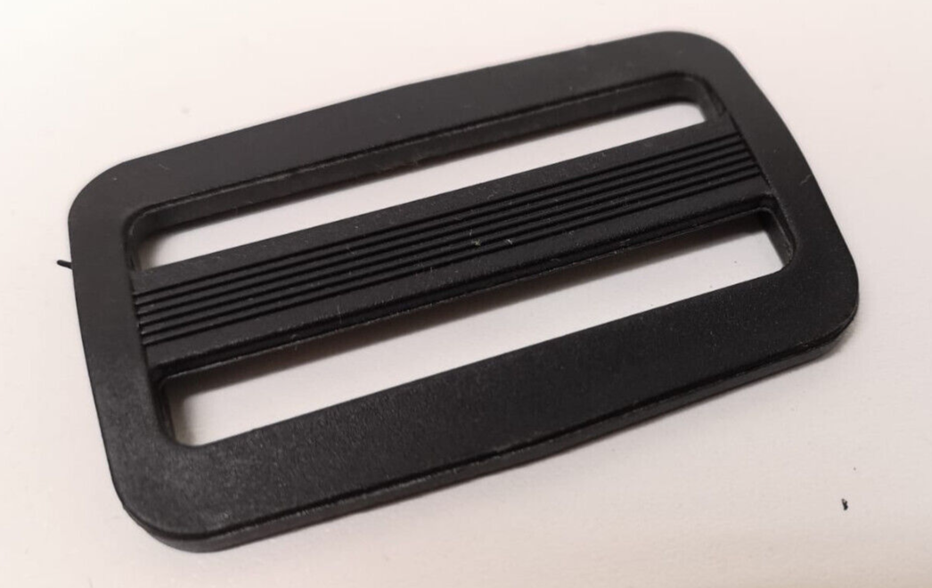 Side Release Buckle with Adjuster Black Plastic 2 pairs